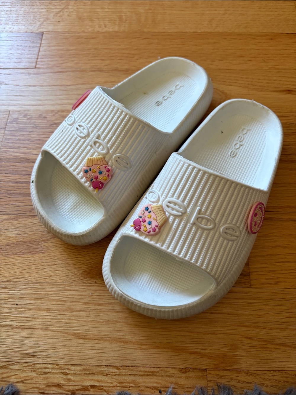 Kids White Bebe Slide Sandals with Pink Cupcake Charm - 12